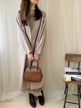 「スクエアトゥ」｜「アイテム（ノーカラーコート）」を使った、ももたさん（レディース・170cm）の冬コーディネート