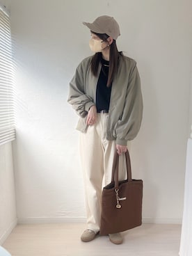 「NEW ERA（ニューエラ）のアイテム」を使った、ももたさん（レディース・169cm）の秋コーディネート