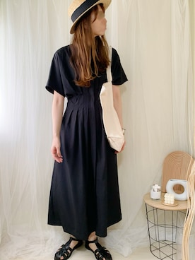 「menue（メヌエ）のレディース グルカフラットサンダル（サンダル）」を使った、ももたさん（レディース・170cm）の夏コーディネート