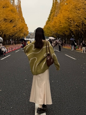 「アイテム（ローファー）」を使った、rikaさん（レディース・160cm・20代）の秋コーディネート