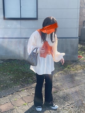 「CORNERS（コーナーズ）の【2022ss】ボリュームスリーブバンドカラーブラウス（シャツ/ブラウス、ホワイト系）」を使った、mahoさん（レディース・161cm）の春コーディネート
