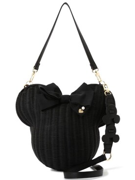 ガッチンムッチンさんのコーディネート