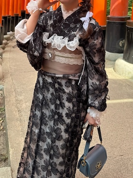 「BALLY（バリー）のアイテム」を使った、楓子さん（レディース・156cm）の夏コーディネート