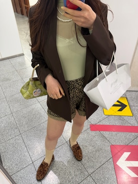 「H&M（エイチ・アンド・エム）のアイテム（ジャケット/アウター、ブラウン系）」を使った、楓子さん（レディース・156cm）の春コーディネート