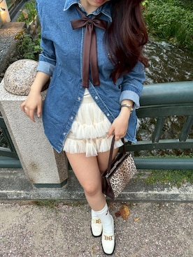 「LACOSTE（ラコステ）のアイテム」を使った、楓子さん（レディース・156cm）の秋コーディネート