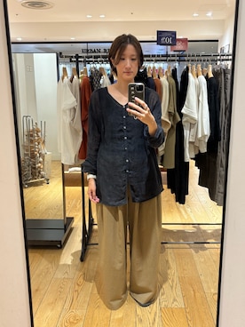 「URBAN RESEARCH DOORS（アーバンリサーチドアーズ）のLinen Mesh 2way Blouse（シャツ/ブラウス、ブラック系）」を使った、ゆいさん（レディース・158cm）の夏コーディネート