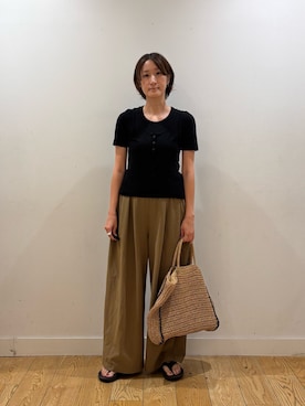 「FORK&SPOON（フォークアンドスプーン）のFORK&SPOON　ツータックワイドパンツ（その他パンツ、ベージュ系）」を使った、ゆいさん（レディース・158cm）の夏コーディネート