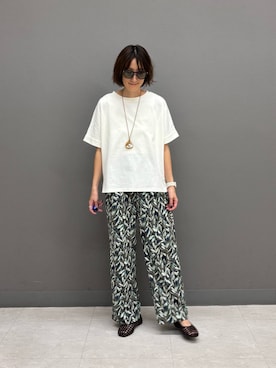 「URBAN RESEARCH DOORS（アーバンリサーチドアーズ）の『UR TECH』USAコットンロールスリーブTシャツ（Tシャツ/カットソー、ホワイト系）」を使った、ゆいさん（レディース・158cm）の春コーディネート