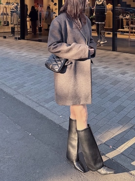 「Yves Saint Laurent（イヴサンローラン）のアイテム（バッグ）」を使った、amelie さん（レディース・166cm）の冬コーディネート