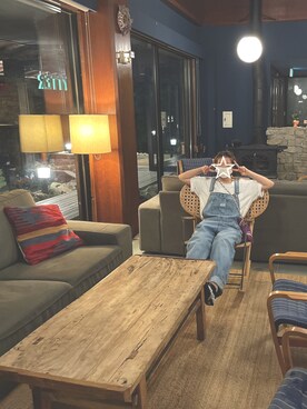 「Levi's（リーバイス）のVINTAGE オーバーオール THE SHINING（サロペット/オーバーオール）」を使った、🌵さん（レディース・160cm）の秋コーディネート