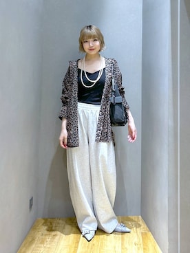 「JEANASIS（ジーナシス）のマルチポケットワンショルダーBAＧ/327984（ショルダーバッグ、ブラック系）」を使った、saya.さん（レディース・159cm）の秋コーディネート