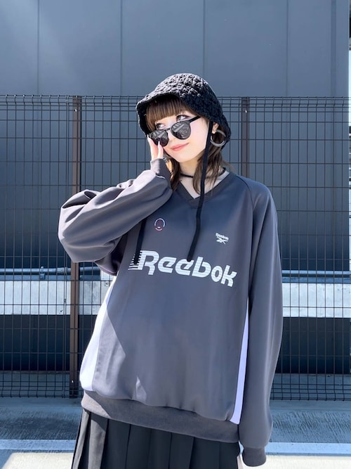 JEANASIS Reebok プルオーバー JEANASIS Reebok ブラック プルオーバー - メルカリ