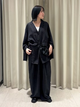 「KBF（ケイビーエフ）のチェックオーバーシャツ（シャツ/ブラウス、グレー系）」を使った、ユウリさん（レディース・158cm）の秋コーディネート
