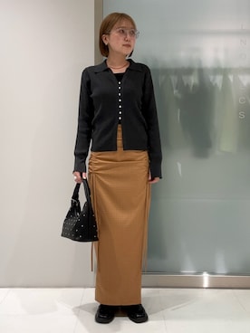 「SENSE OF PLACE by URBAN RESEARCH（センスオブプレイスバイアーバンリサーチ）の『一部WEB限定カラー』『洗濯可』メタルボタンエリツキコンパクトカーディガン（カーディガン/ボレロ、グレー系）」を使った、ユウリさん（レディース・158cm）の春コーディネート