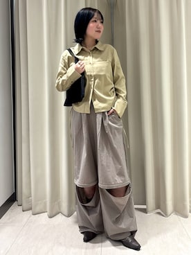 「KBF（ケイビーエフ）の2WAYチェックパンツ（その他パンツ、ベージュ系）」を使った、ユウリさん（レディース・158cm）の秋コーディネート