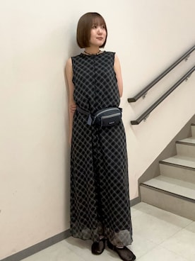 「SENSE OF PLACE by URBAN RESEARCH（センスオブプレイスバイアーバンリサーチ）のチェックシアーナローワンピース（ワンピース、ブラック系）」を使った、ユウリさん（レディース・158cm）の夏コーディネート