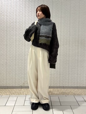 「アイテム（マフラー）」を使った、ユウリさん（レディース・158cm）の秋コーディネート