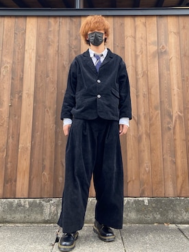 「kutir（クティール）のアイテム（テーラードジャケット）」を使った、ポン酢さん（メンズ・176cm）の秋コーディネート