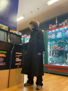 「kutir（クティール）のアイテム（ステンカラーコート）」を使った、ポン酢さん（メンズ・176cm）の冬コーディネート