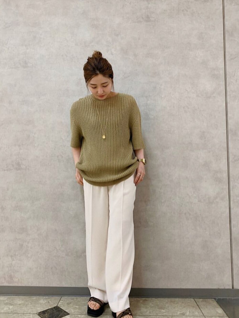 TODAYFUL ハーフスリーブリネンニット美品 TODAYFUL（トゥデイフル）の「ハーフスリーブリネンニット（T