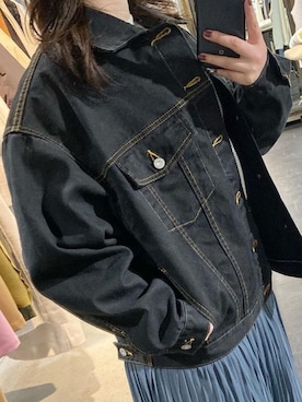 「MOUSSY（マウジー）のアイテム（デニムジャケット）」を使った、アンダープラウ AEON釧路店さん（レディース・150cm）の冬コーディネート
