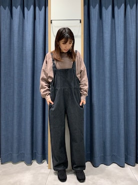 「Samansa Mos2 blue」｜「アイテム（サロペット/オーバーオール）」を使った、さ や か  ☺︎さん（レディース・160cm）の秋コーディネート