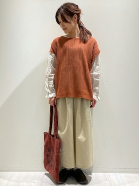 「ニットベスト」｜「アイテム（アンサンブル）」を使った、キノシタさん（レディース・158cm）の秋コーディネート
