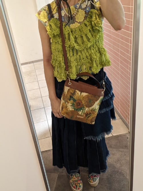 LILY BROWN（リリーブラウン）の「カラフルケミカルレース