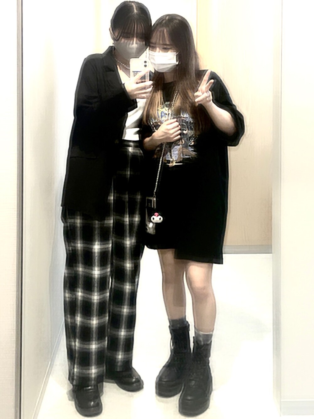 「大学生、大学生コーデ、モノトーン」｜「sheinのアイテム（パンツ、ブラック系）」を使った、fsさん（レディース・160cm）の秋コーディネートの1枚目の写真