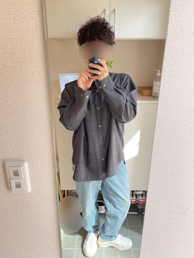 「shiki tokyo（シキトウキョウ）のアイテム（スニーカー）」を使った、tomoさん（メンズ・172cm）の春コーディネート