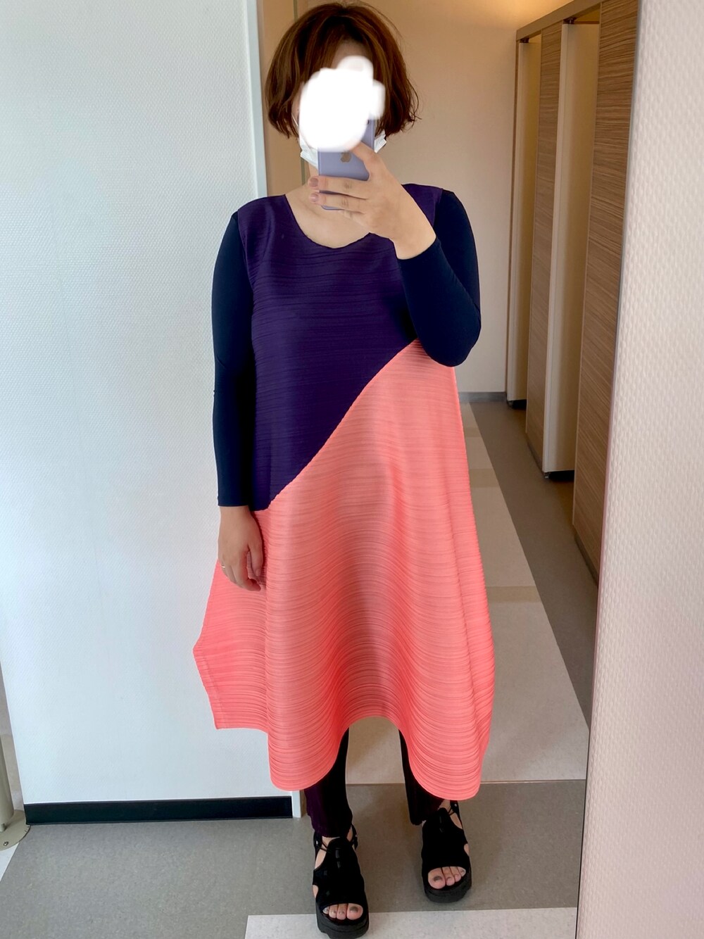 「カジュアルコーデ、オトナカジュアル、キレイめ、オトナカワイイ、大人ガーリー、ootd、ママコーデ、ママファッション、オトナ女子、ワンピース」｜「PLEATS PLEASEのアイテム（ワンピース、パープル系）」を使った、ladybugさん（レディース・170cm）の夏コーディネートの1枚目の写真