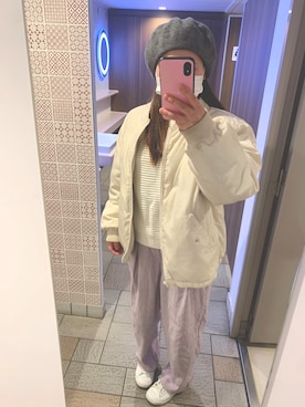 「アイテム（MA-1、ホワイト系）」を使った、ひろまるさん（レディース・155cm）の冬コーディネート