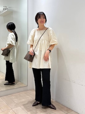 「LOWRYS FARM（ローリーズファーム）のアソートフレアパンツ　 640995（その他パンツ、ブラック系）」を使った、kazuponさん（レディース・153cm）の春コーディネート