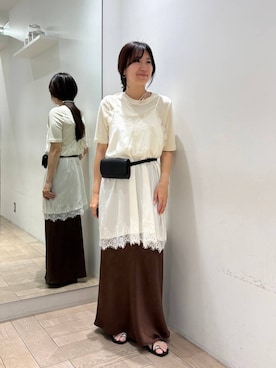 「LOWRYS FARM（ローリーズファーム）のストレッチサテンスカート　 290120（スカート、ブラウン系）」を使った、kazuponさん（レディース・153cm）の春コーディネート