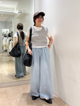 「LOWRYS FARM（ローリーズファーム）のイージーバギーデニム　601067（デニムパンツ、ブラック系）」を使った、kazuponさん（レディース・153cm）の春コーディネート