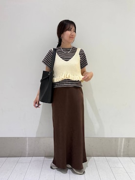 「LOWRYS FARM（ローリーズファーム）のストレッチサテンスカート　 290120（スカート、ブラウン系）」を使った、kazuponさん（レディース・153cm）の春コーディネート