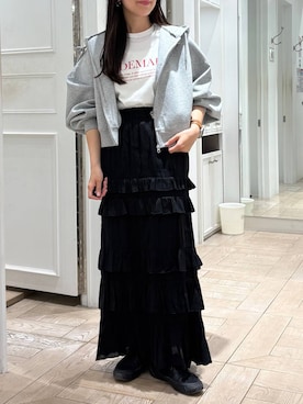 「LOWRYS FARM（ローリーズファーム）のインヒールスニーカー　578723（スニーカー、ブラック系）」を使った、kazuponさん（レディース・153cm）の春コーディネート