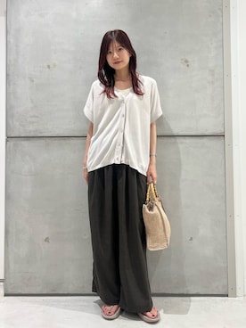 「URBAN RESEARCH Sonny Label（アーバンリサーチサニーレーベル）のクールミストフレンチニットカーディガン（カーディガン/ボレロ、グレー系）」を使った、yamakanaさん（レディース・163cm）の夏コーディネート