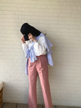 「INGNI（イング）のセミフレアセンタープレスパンツ（その他パンツ）」を使った、みらさん（レディース・161cm）の秋コーディネート