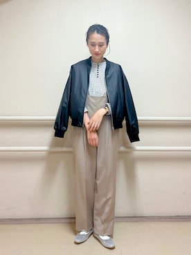 「ブルゾン」｜「アイテム（サロペット/オーバーオール）」を使った、fujiさん（レディース・162cm）の秋コーディネート