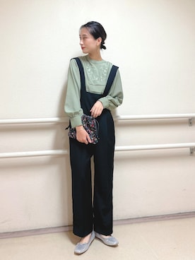 「Te chichi TERRASSE（テチチテラス）のアイテム（オールインワン・サロペット）」を使った、fujiさん（レディース・162cm）の秋コーディネート
