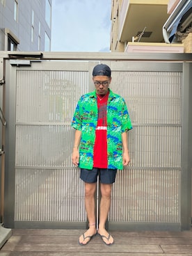 「アイテム（ビーチサンダル）」を使った、KOHさん（メンズ・174cm）の夏コーディネート