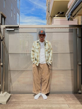 「T’s CLUB DIVISIONのアイテム（シャツ/ブラウス、グリーン系）」を使った、KOHさん（メンズ・174cm）の春コーディネート