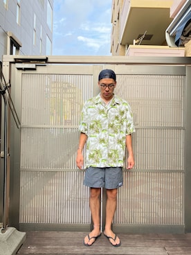 「アイテム（ビーチサンダル）」を使った、KOHさん（メンズ・174cm）の夏コーディネート
