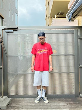 「FRUIT OF THE LOOM（フルーツオブザルーム）のアイテム」を使った、KOHさん（メンズ・174cm）の秋コーディネート