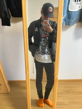 「バンドT」｜「アイテム（ナイロンジャケット）」を使った、Kさん（メンズ・170cm）の秋コーディネート