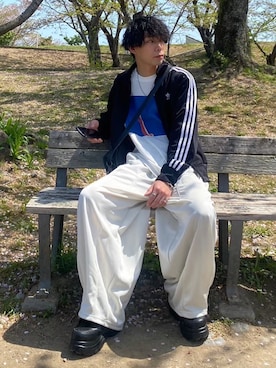 「アイテム（ジャージ、ブラック系）」を使った、Kさん（メンズ・170cm）の夏コーディネート