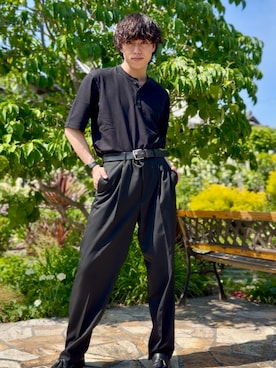 「UNIQLO（ユニクロ）のアイテム（Tシャツ/カットソー、ブラック系）」を使った、Keishiさん（メンズ・173cm）の秋コーディネート