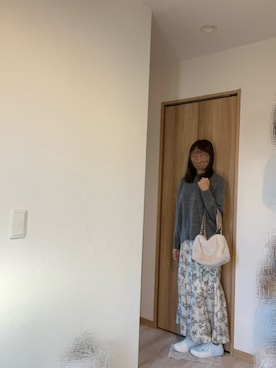 「アイテム（バッグ、ホワイト系）」を使った、@buru1113さん（レディース・158cm）の冬コーディネート