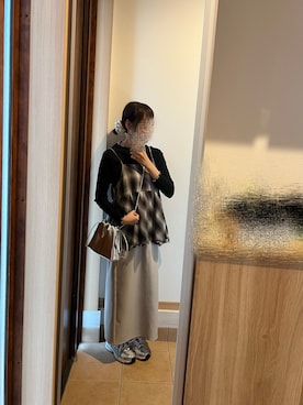 「パシオスのアイテム（Tシャツ/カットソー、ブラック系）」を使った、@buru1113さん（レディース・158cm）の春コーディネート